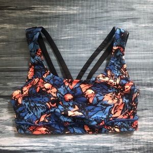 Lululemon Sports Bra - size 6
